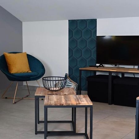 Le Spacieux Cosy - 4 Personnes - Geneve Cranves-Sales Exterior photo